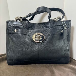 Coach Penelope Black Pebbled Leather F16531 Shoulder Hand Bag Purse Turn Lock